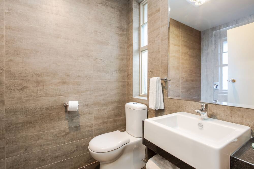 Photo of Bathroom in Tonsley