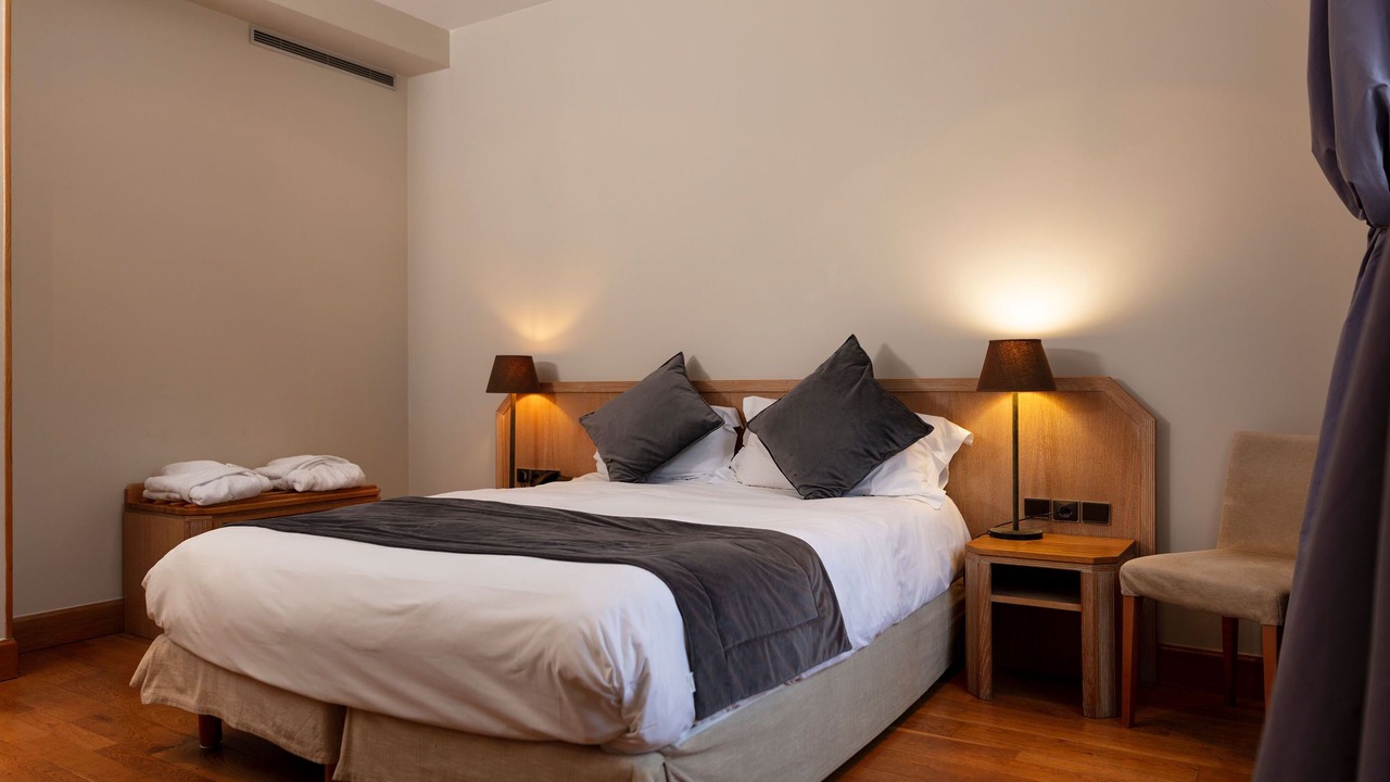 Photo of Bedroom in Uriage-les-Bains