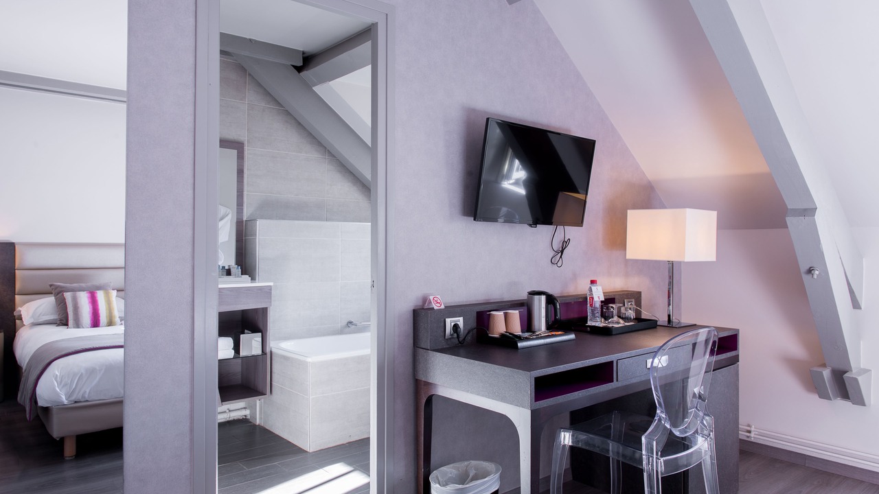 Photo of Bedroom in Uriage-les-Bains