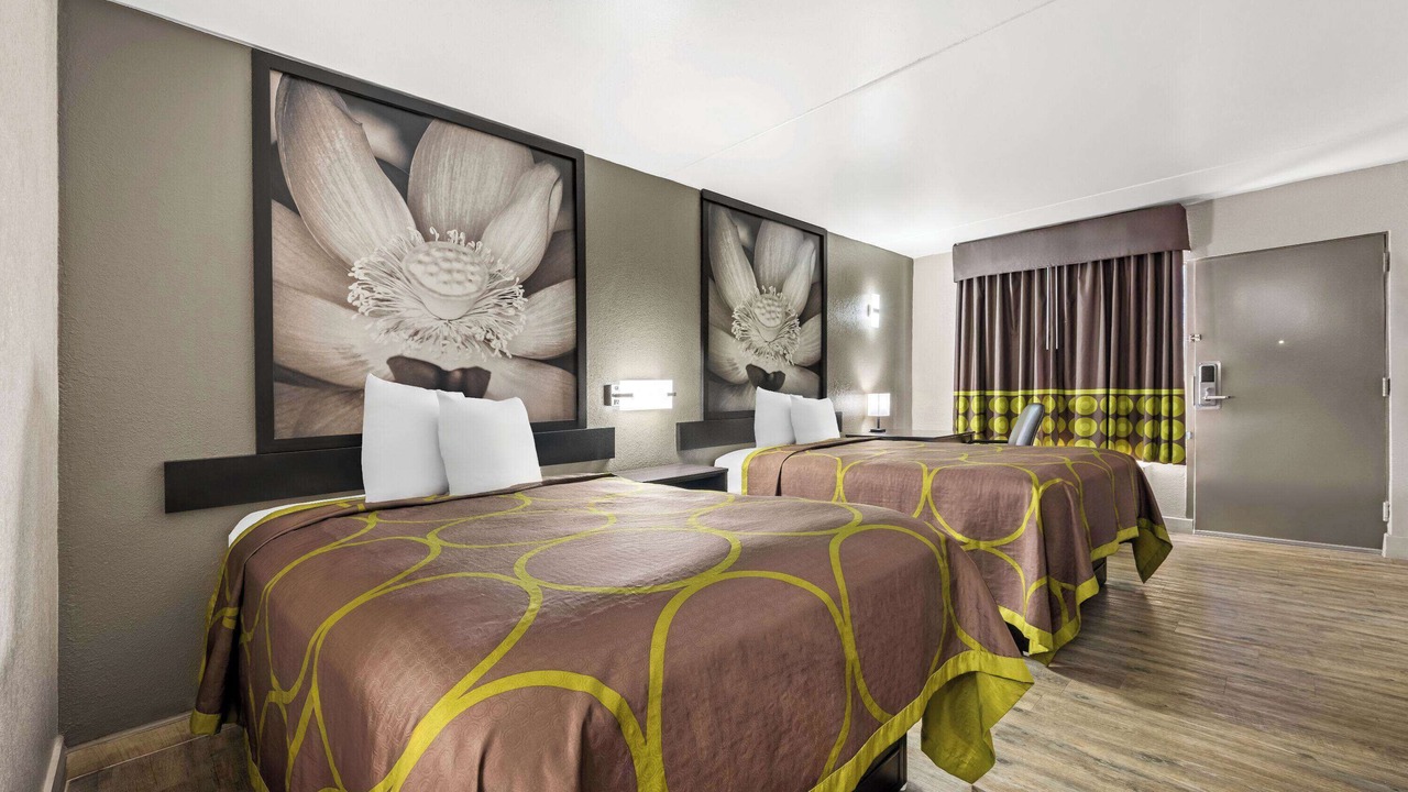 Photo of Bedroom in Garysburg