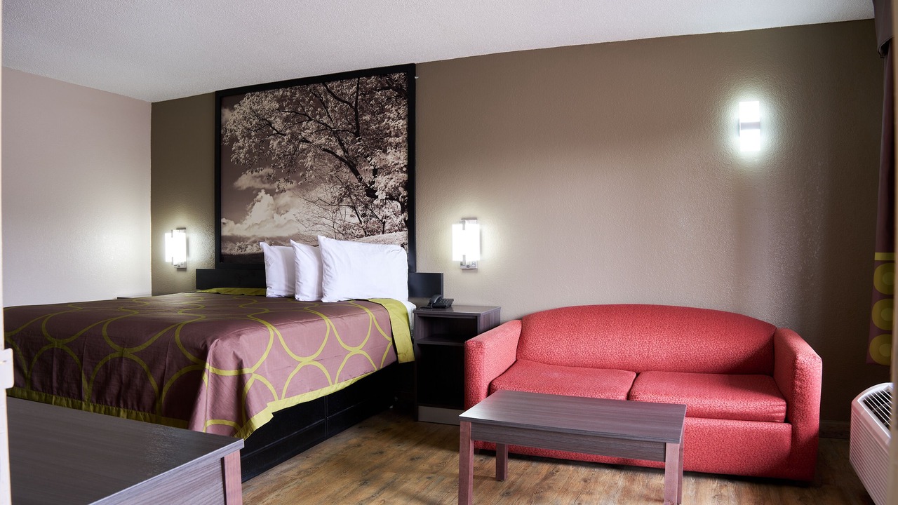 Photo of Bedroom in Garysburg