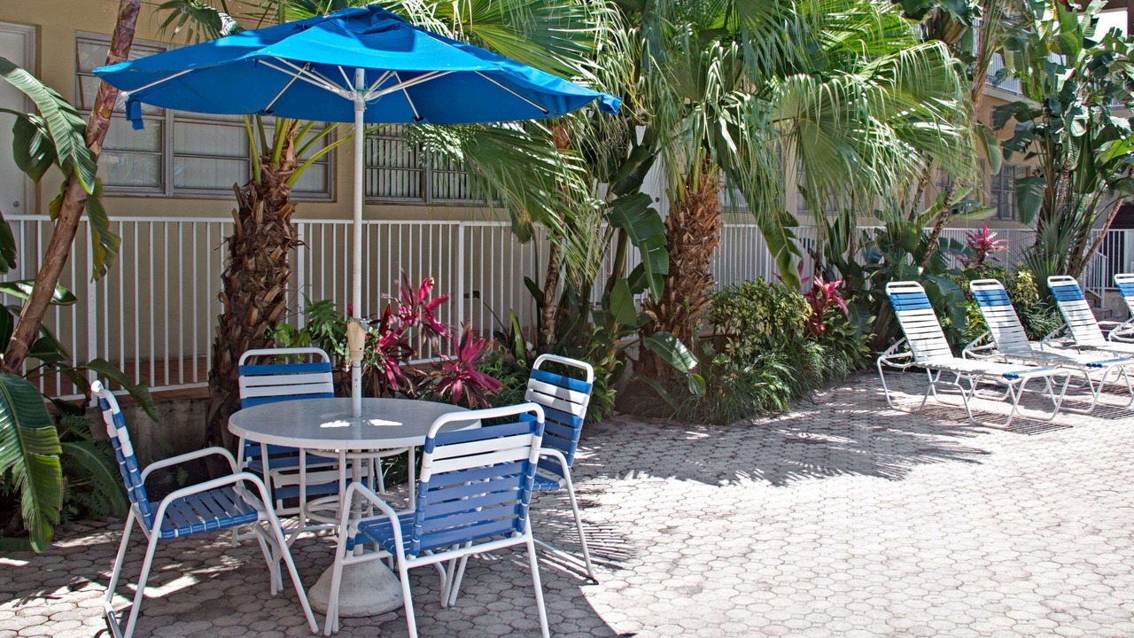 Photo of Outdoor in Hallandale Beach