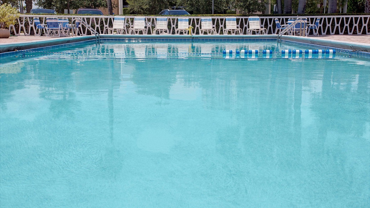 Photo of Outdoor in Hallandale Beach