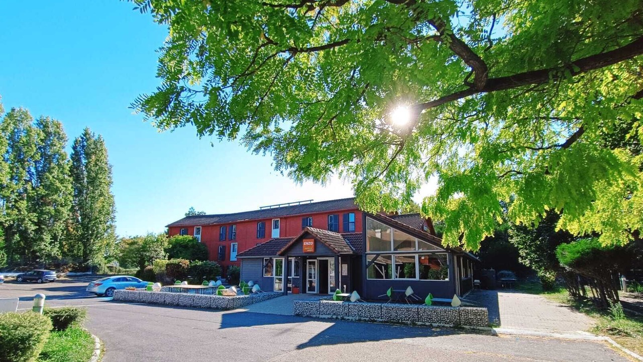 Photo of Outdoor in Trappes