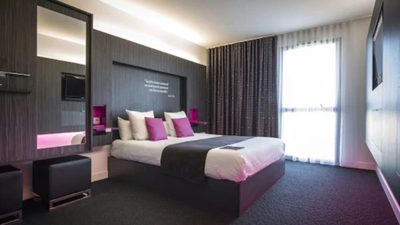 Photo of Bedroom in Saint-Herblain