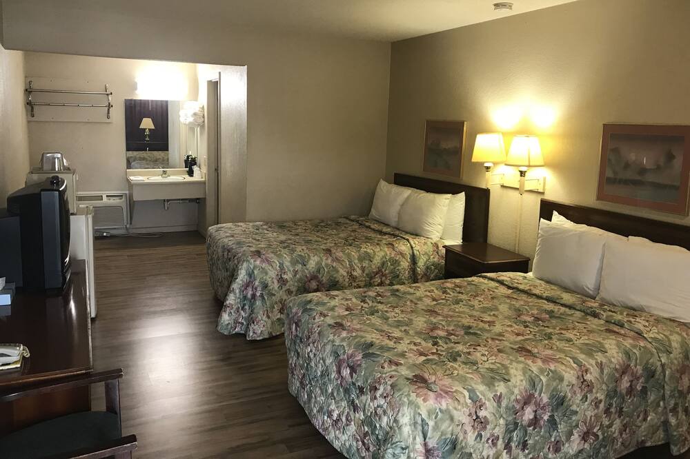 Photo of Bedroom in Berea