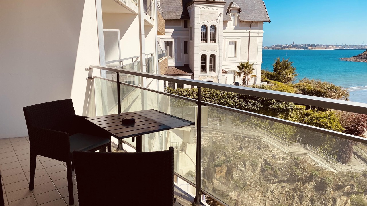 Photo of Bedroom in Dinard