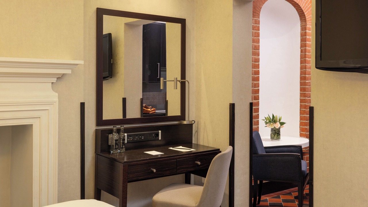 Photo of Bedroom in Coleman Street