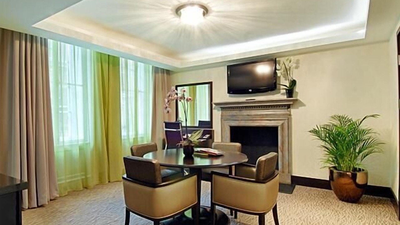 Photo of Livingroom in Coleman Street