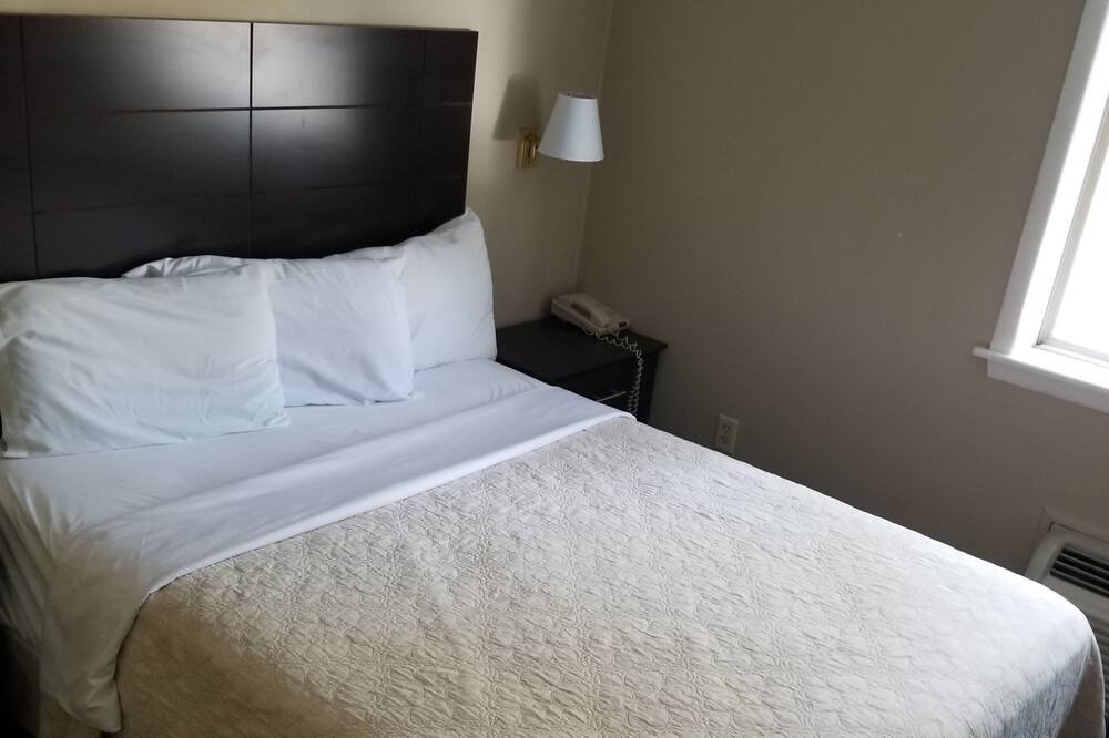 Photo of Others in Phoenixville