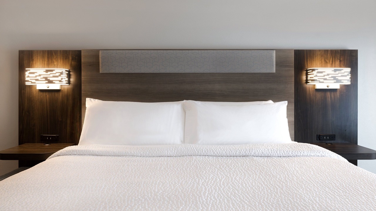 Photo of Bedroom in Rosedale