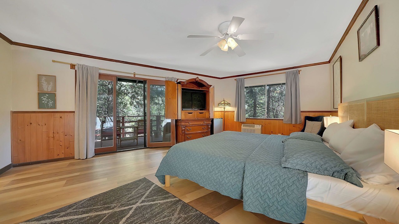 Photo of Bedroom in Fish Camp