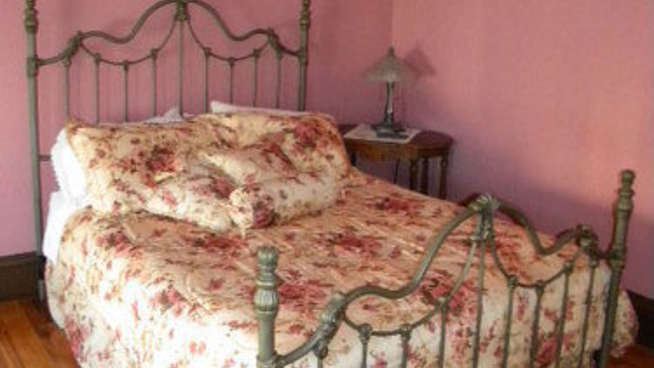 Photo of Bedroom in Mason City