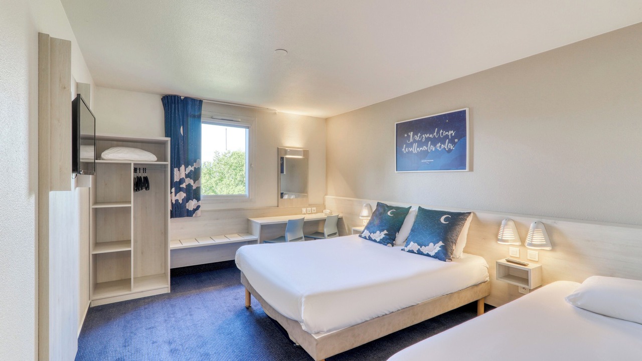 Photo of Bedroom in Riom