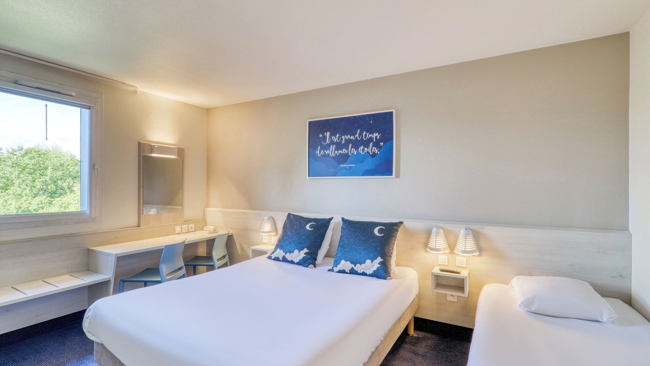 Photo of Bedroom in Riom