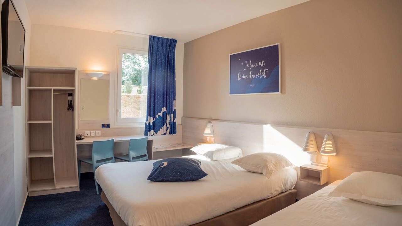 Photo of Bedroom in Issoire
