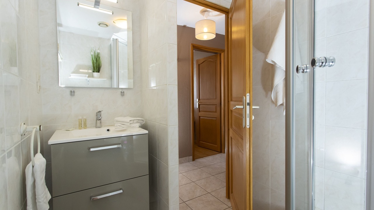 Photo of Bathroom in Bleriot-Plage