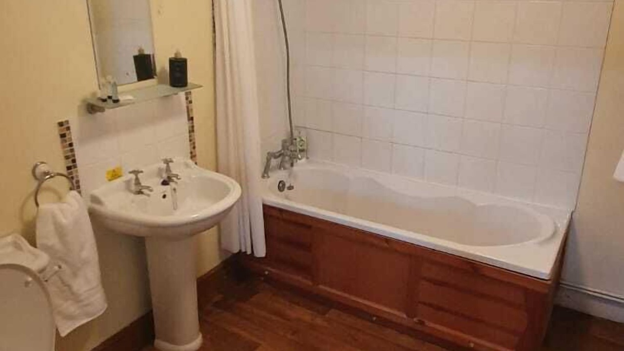 Photo of Bathroom in Elham