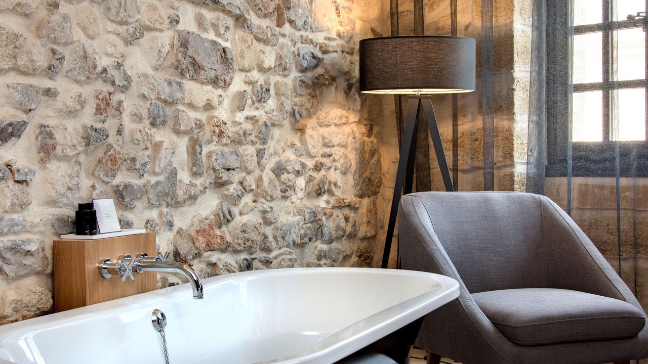 Photo of Bathroom in Aigues-Mortes Medieval City