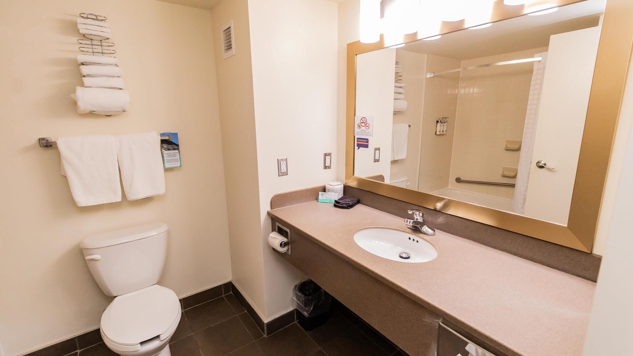 Photo of Bathroom in Deer Lake