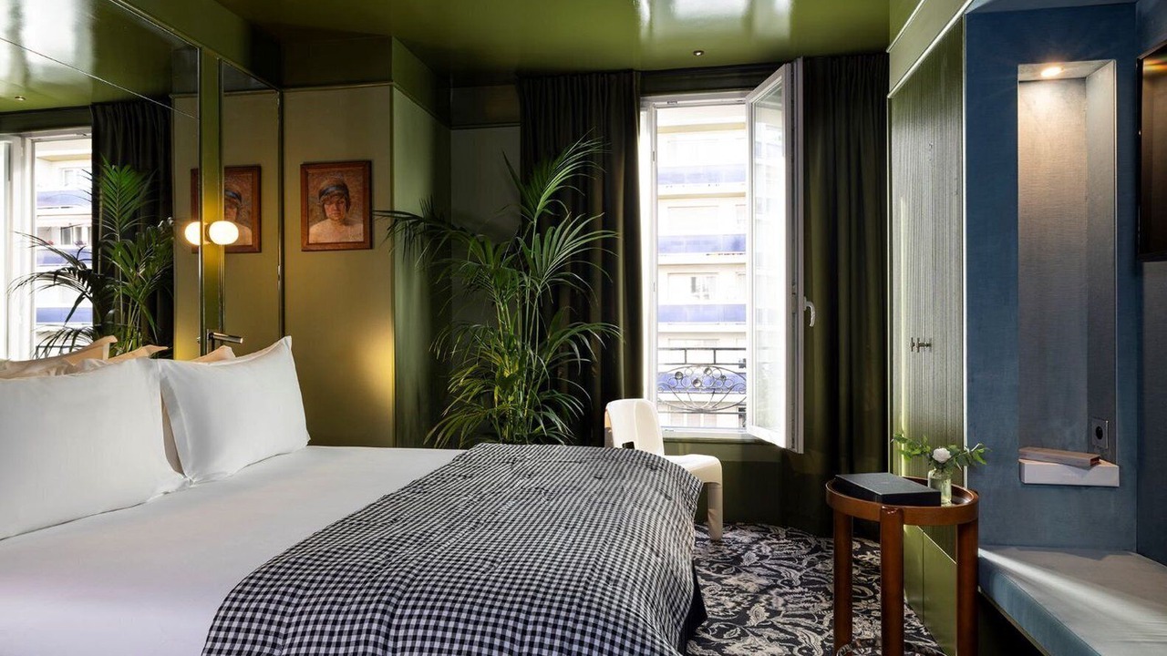 Photo of Bedroom in Saint-Lambert
