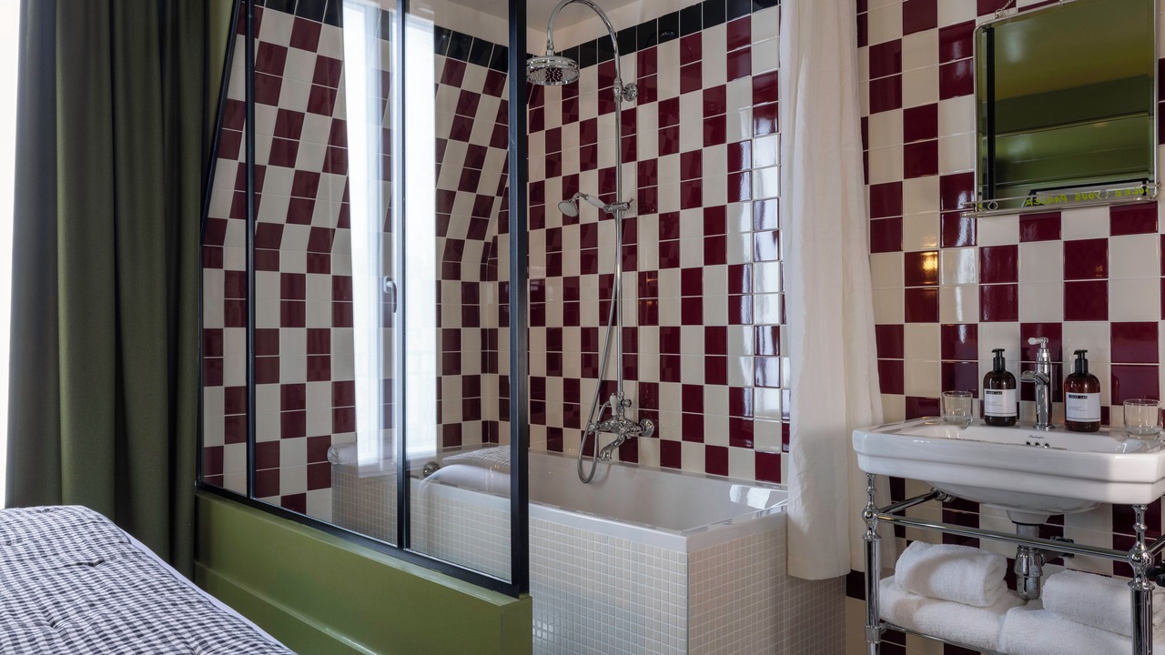 Photo of Bedroom in Saint-Lambert