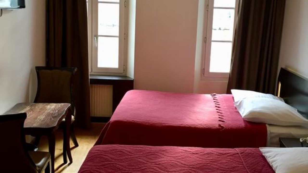 Photo of Bedroom in Fontainebleau