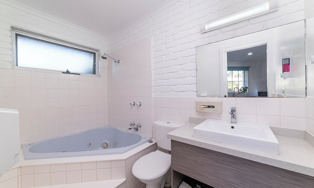 Photo of Bathroom in Port Campbell