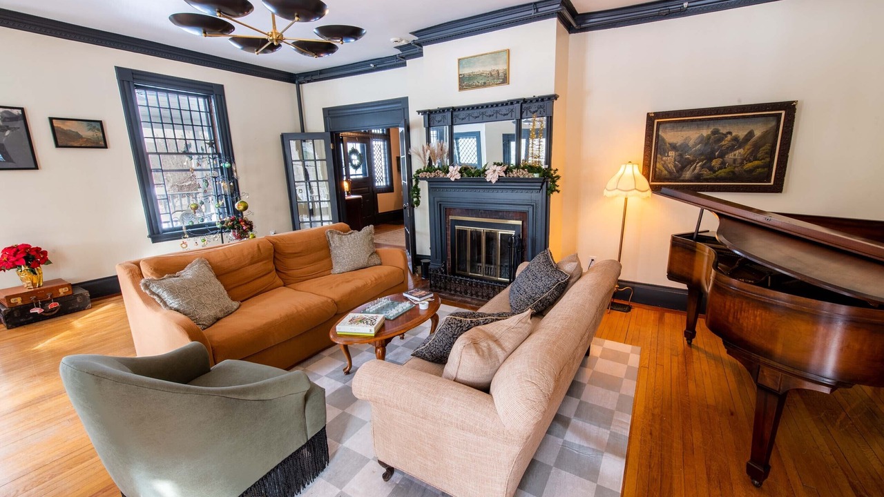 Photo of Others in Lenox