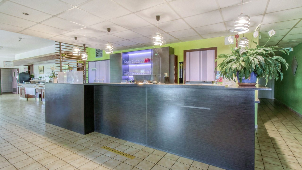 Photo of Others in Lons