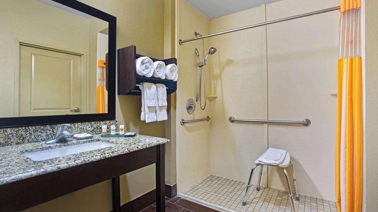 Photo of Bathroom in Pearsall