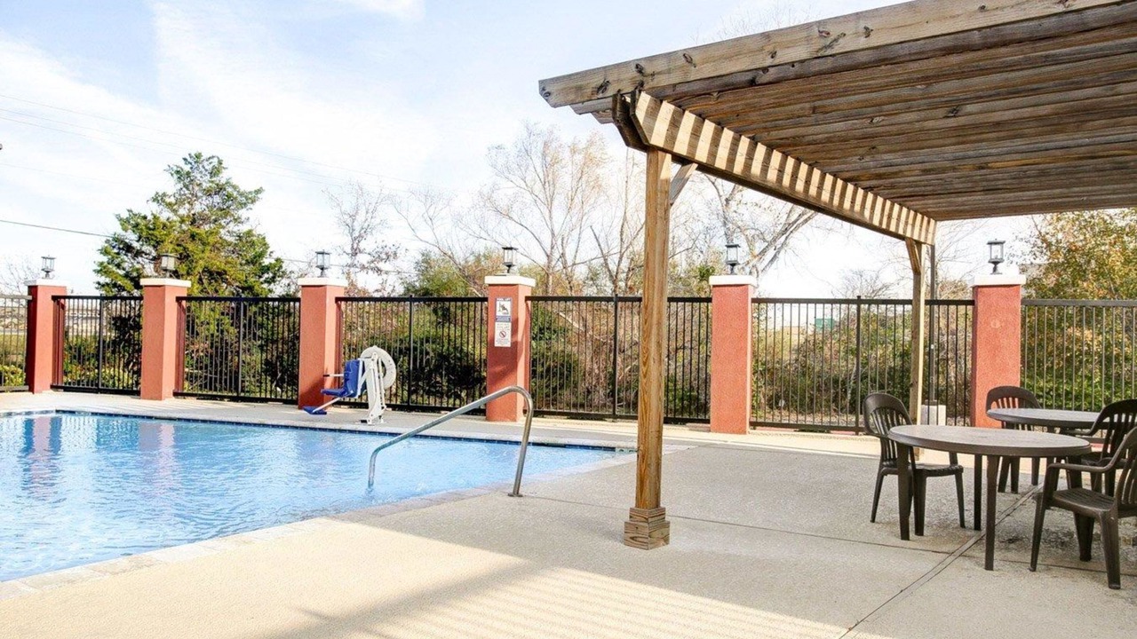Photo of Outdoor in Bryan