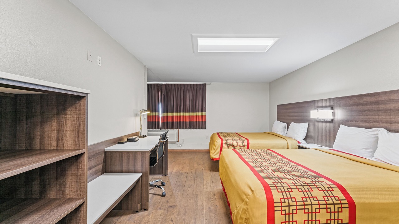 Photo of Bedroom in Rogers