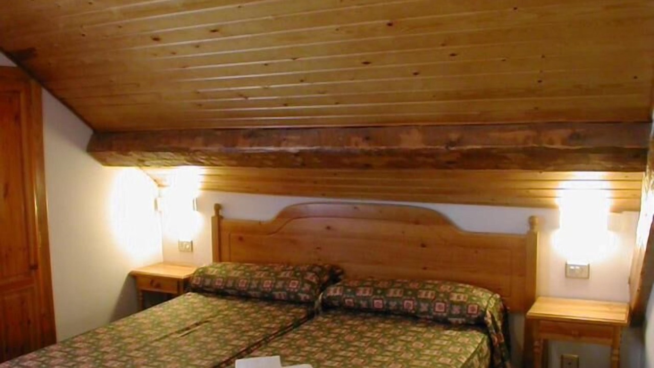 Photo of Bedroom in Broto
