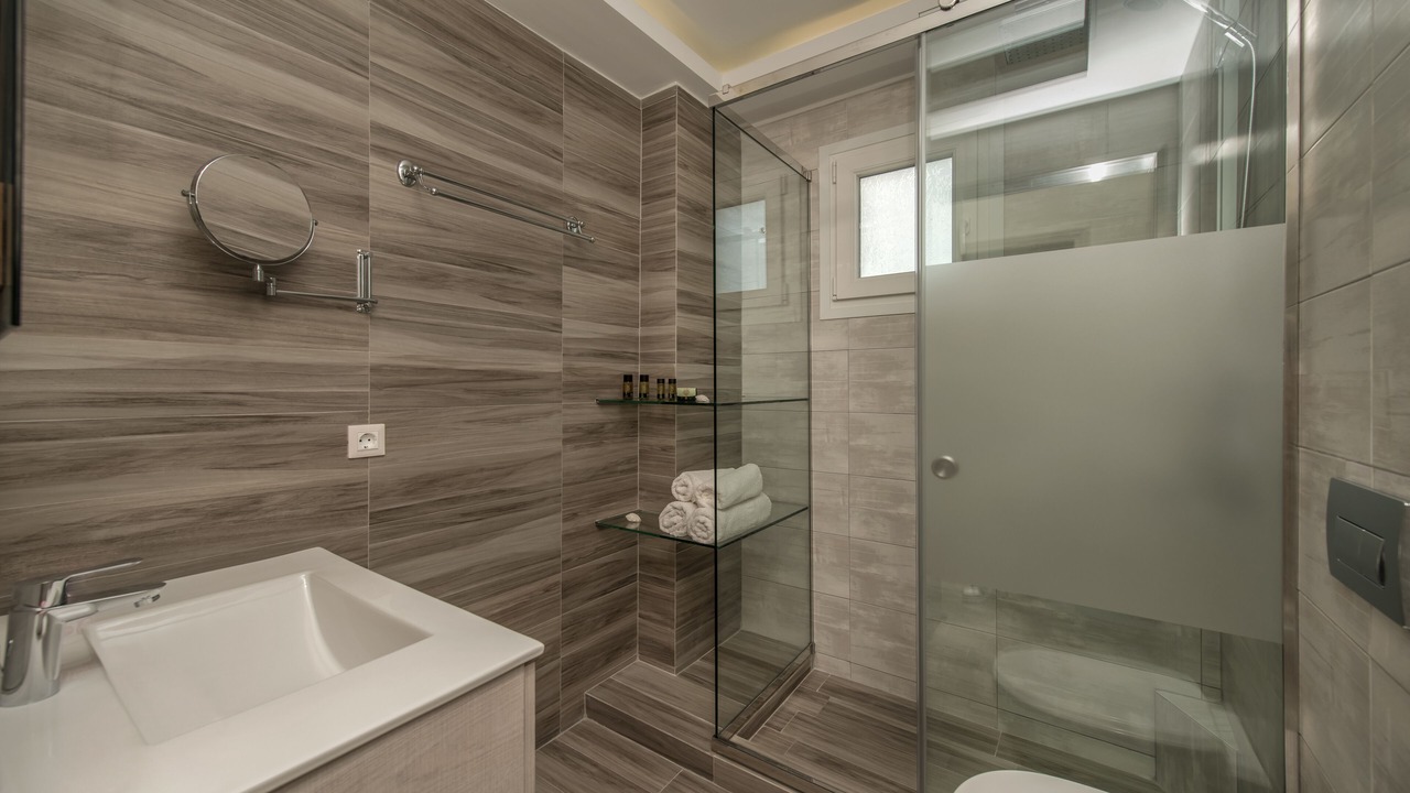 Photo of Bathroom in Akrotiri