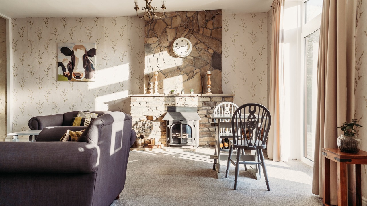 Photo of Others in Howey