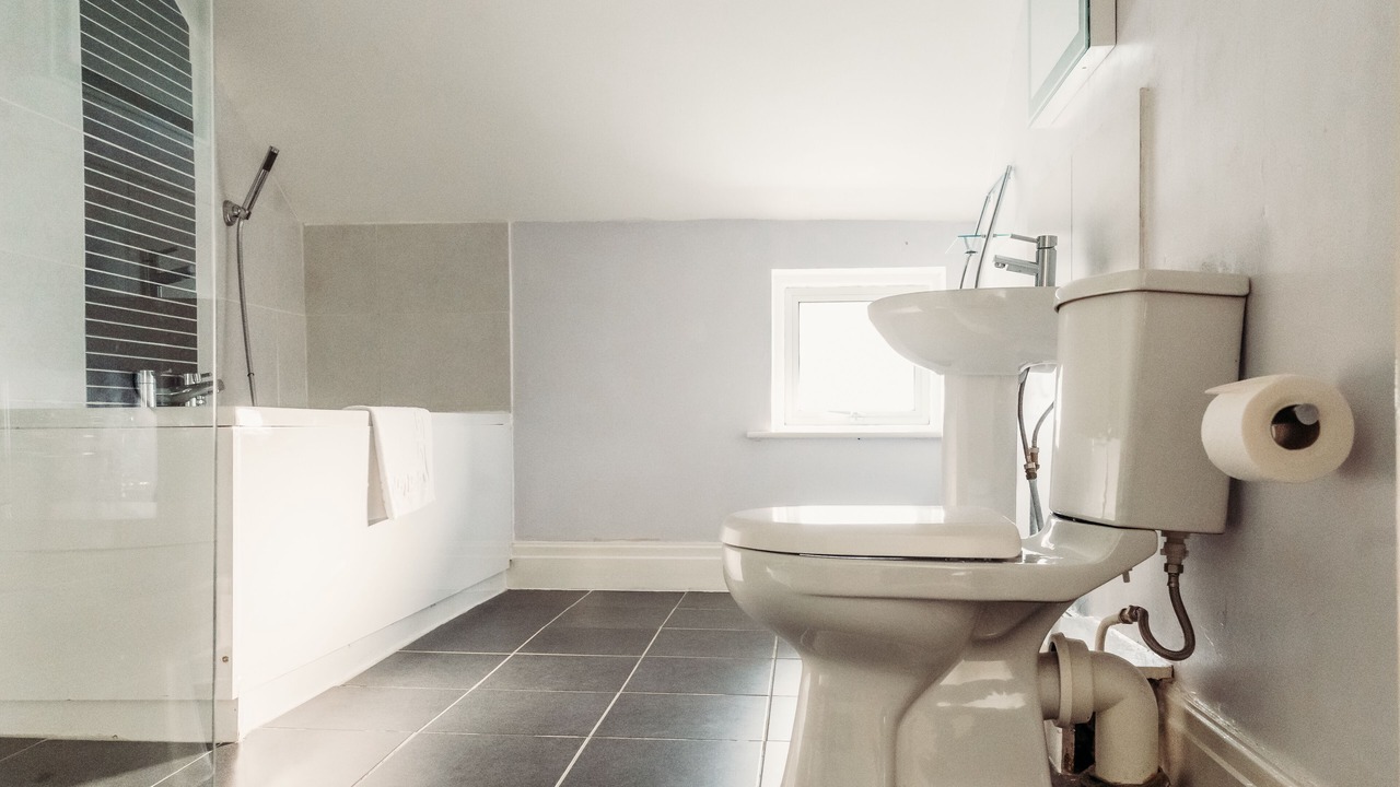 Photo of Bathroom in Howey