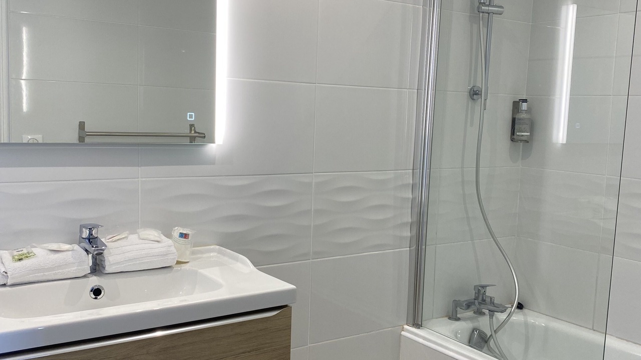 Photo of Bathroom in La Jetee