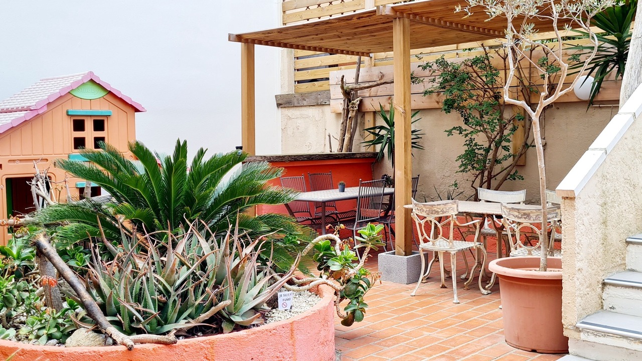 Photo of Outdoor in La Jetee
