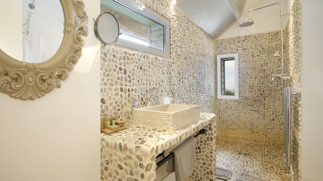 Photo of Bathroom in Ault