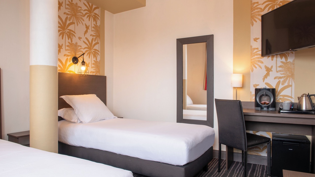 Photo of Bedroom in Saint-Nazaire