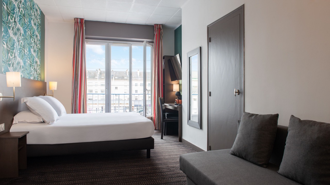 Photo of Bedroom in Saint-Nazaire
