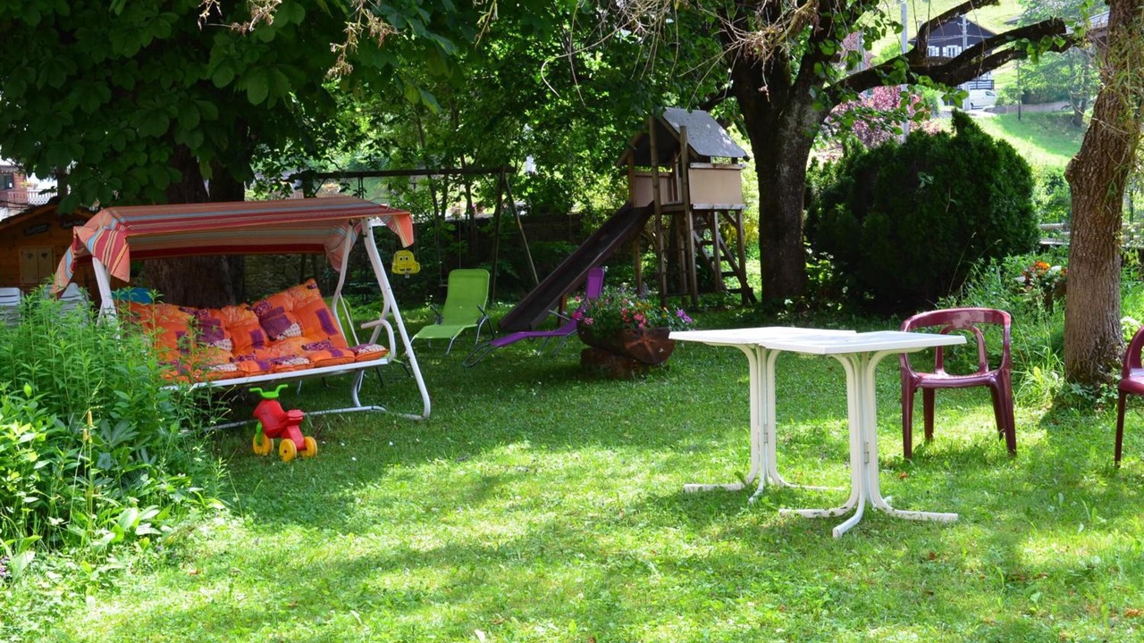 Photo of Others in Abondance