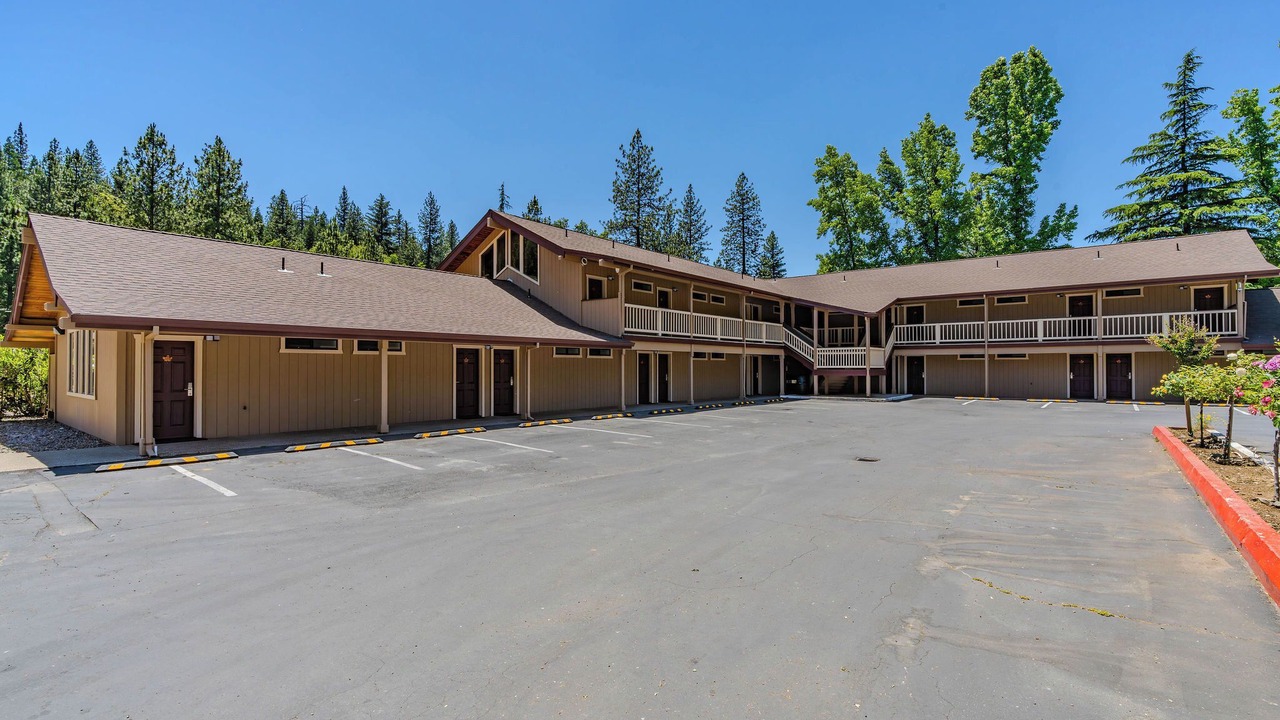 Photo of Others in Glencoe