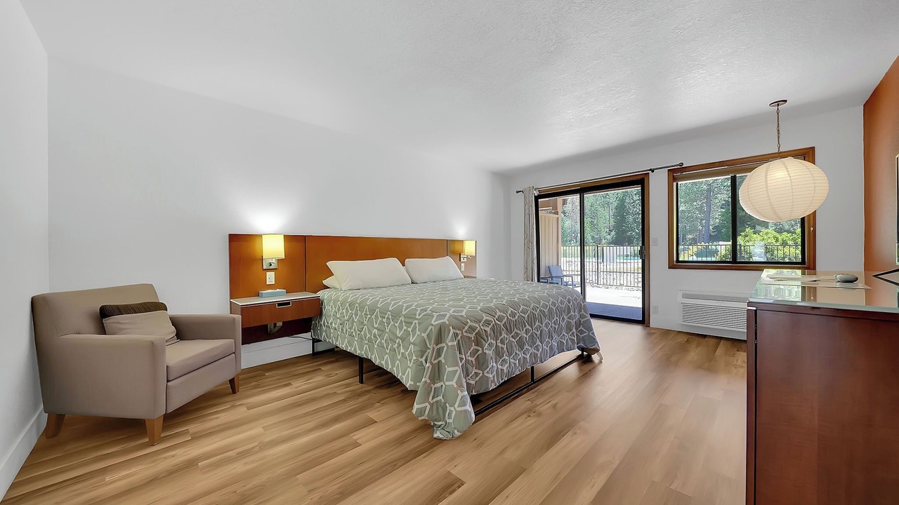 Photo of Others in Glencoe