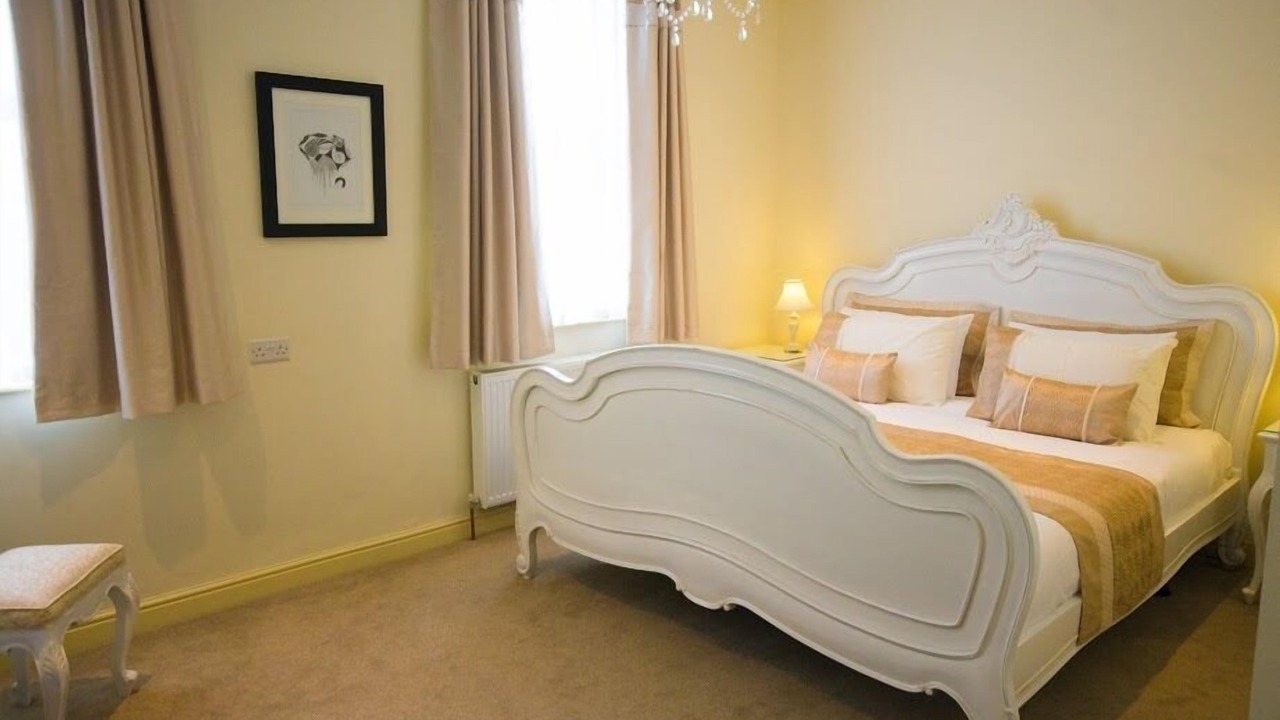 Photo of Bedroom in Dewsbury
