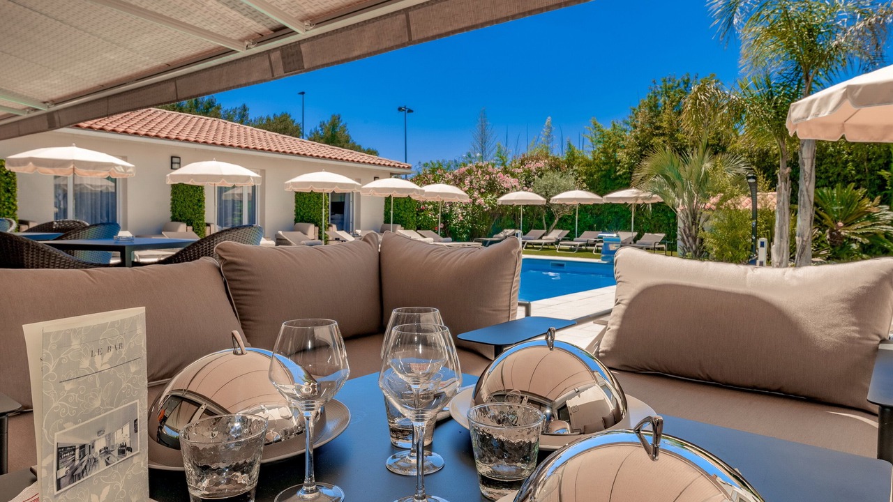 Photo of Others in Mougins