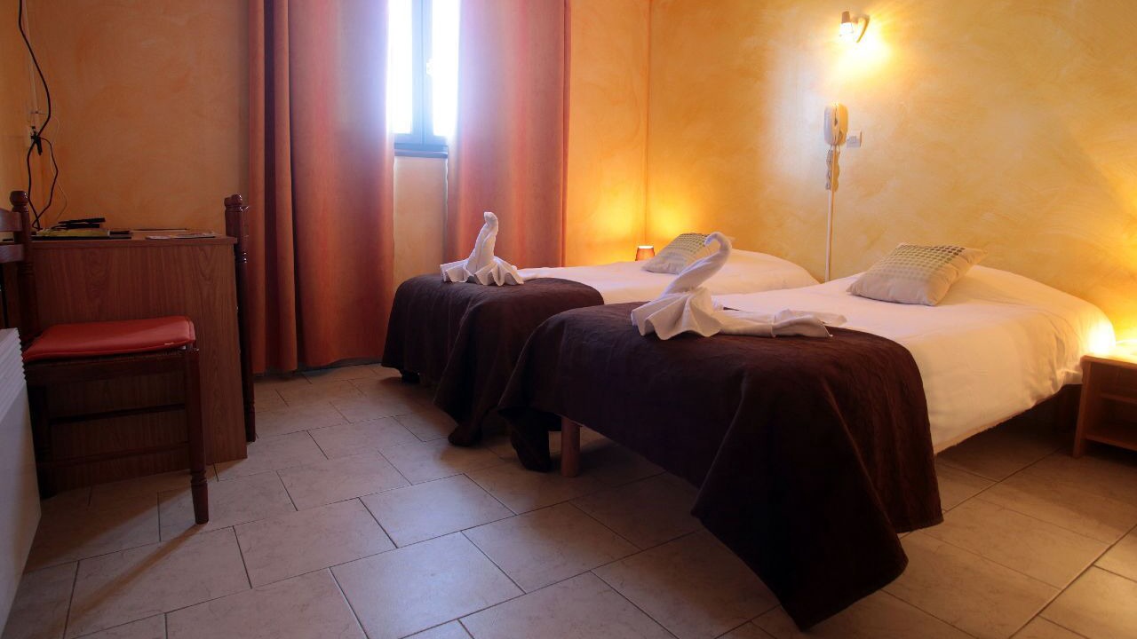 Photo of Bedroom in Saint-Chinian