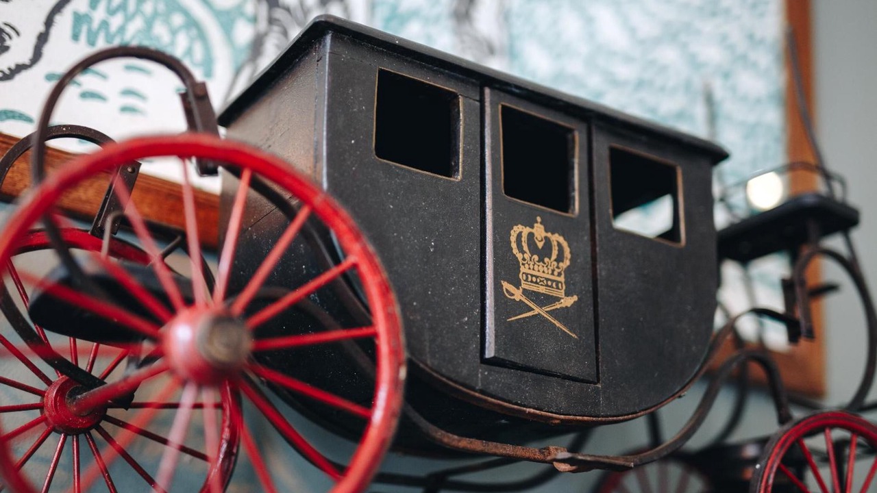 Photo of Others in Kew