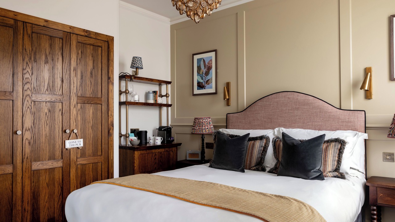 Photo of Bedroom in Kew